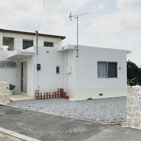 Villa Laka.M -ラカ ドット エム- à Miyakojima  Extérieur photo